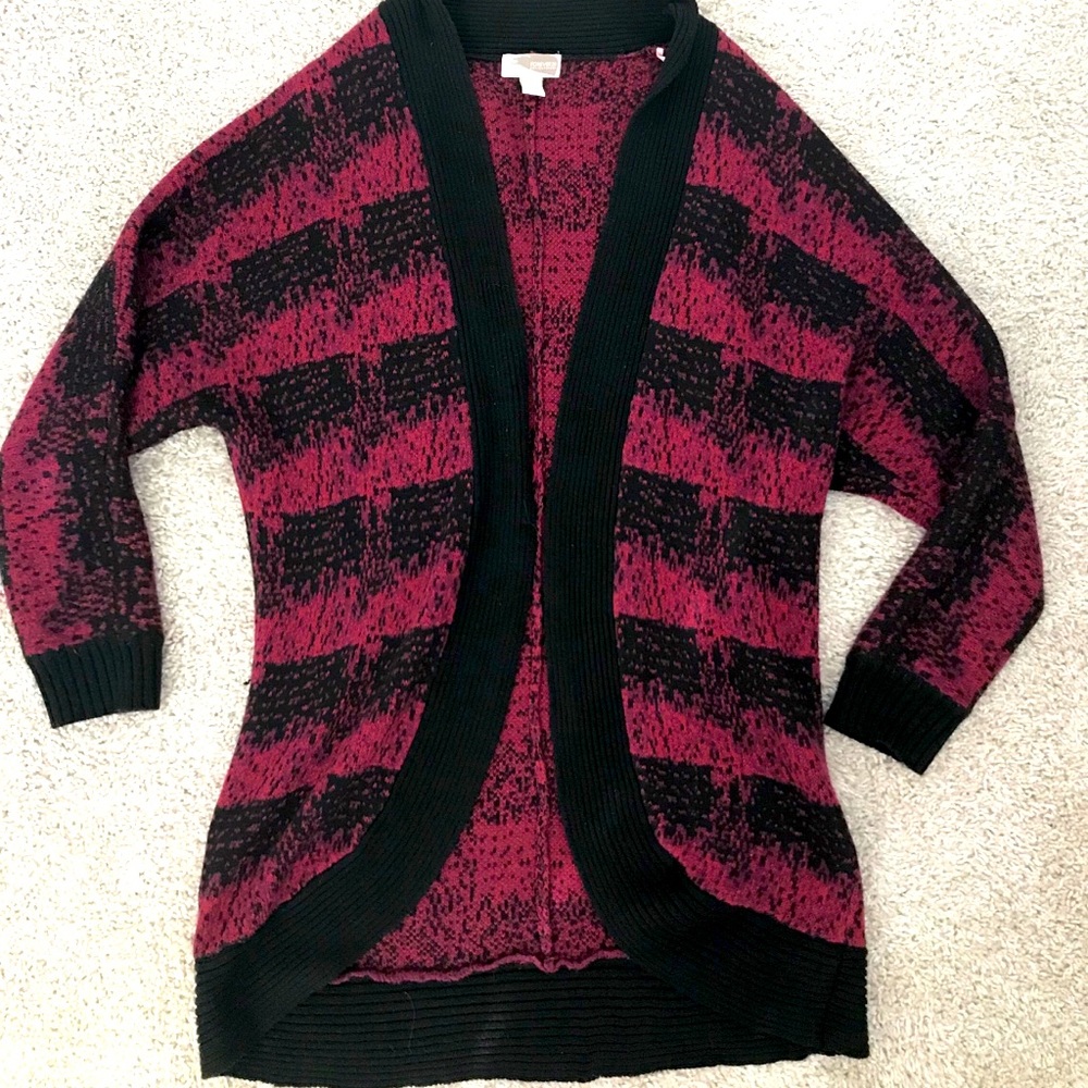 Cardigan - Picture 2 of 2